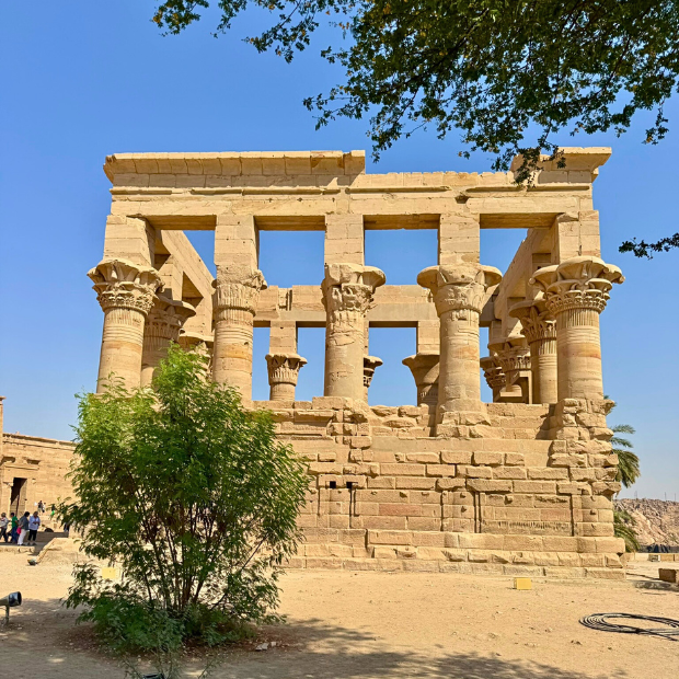 620 pixels placeholder image